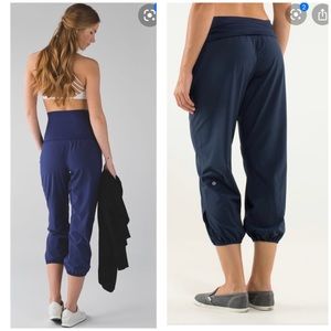 NWT Lululemon OM Pant, size 2